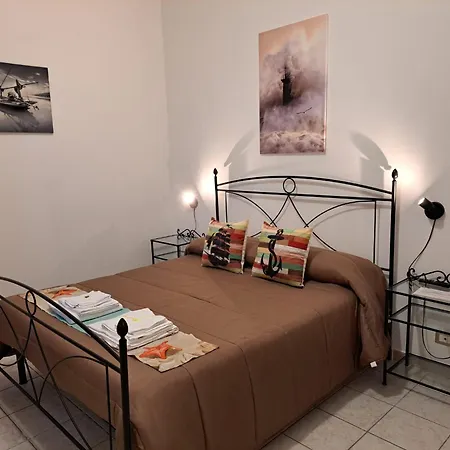 Apartment Holidays At The Dock - Airport Fiumicino