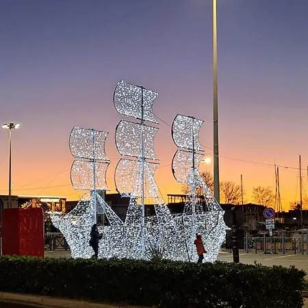 Holidays At The Dock - Airport Fiumicino