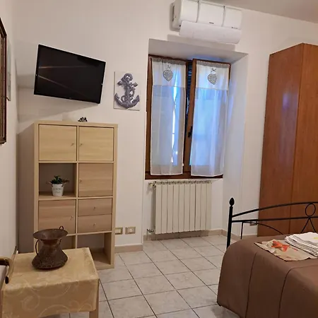 Holidays At The Dock - Airport Apartamento Fiumicino