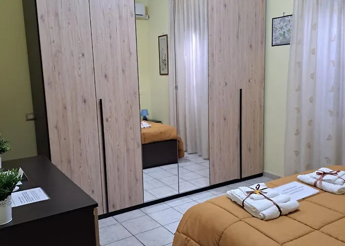 Holidays At The Dock - Airport