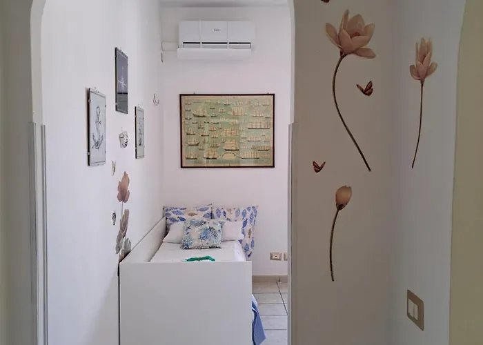 Apartment Holidays At The Dock - Airport